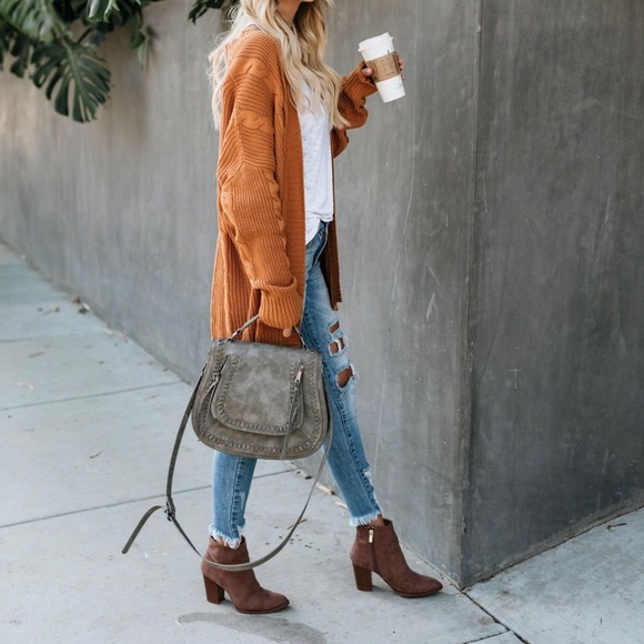 NWT Camel Cable Knit Pocket Boyfriend Cardigan - Picture 3 of 8